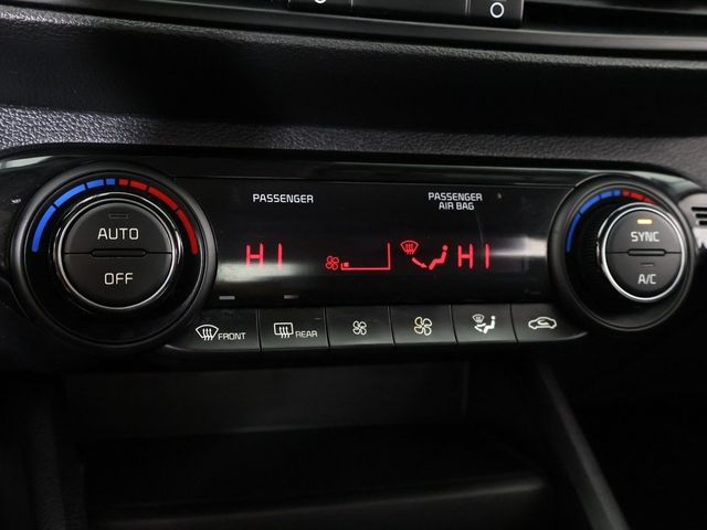 2019 Kia Forte LXS IVT - 22956433 - 40