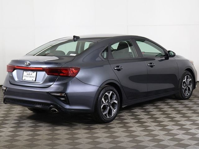 2019 Kia Forte LXS IVT - 22956433 - 6