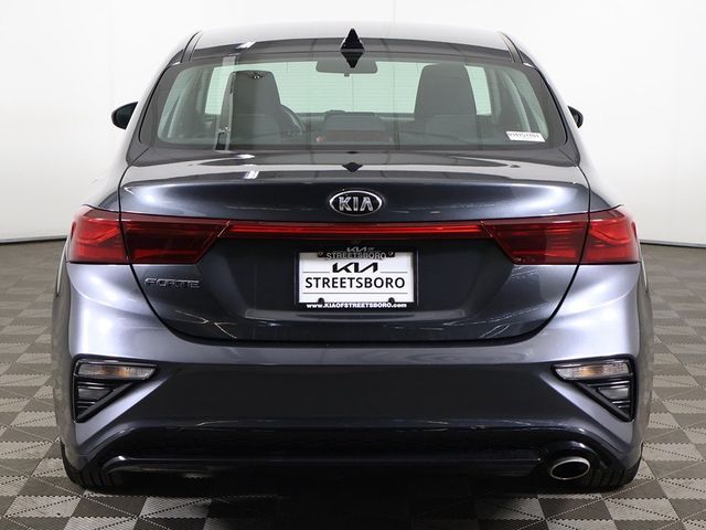 2019 Kia Forte LXS IVT - 22956433 - 8