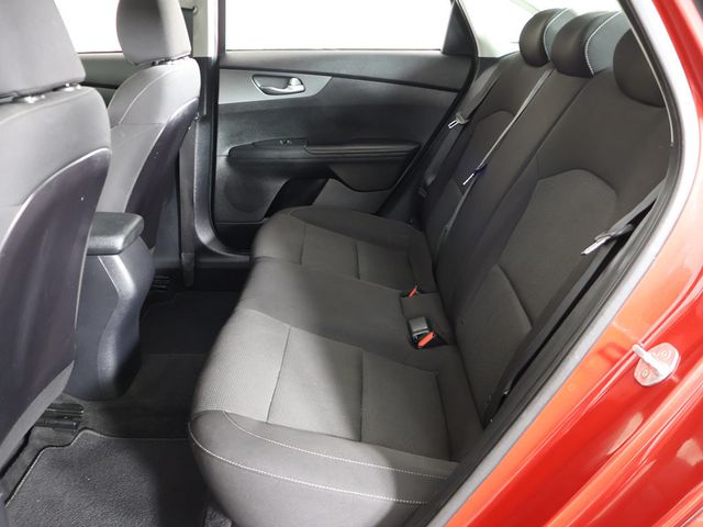 2019 Kia Forte LXS IVT - 23087292 - 28