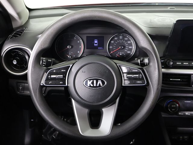 2019 Kia Forte LXS IVT - 23087292 - 32