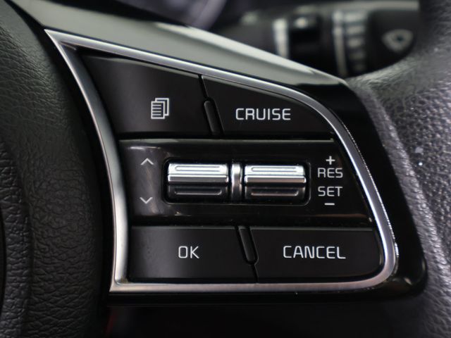 2019 Kia Forte LXS IVT - 23087292 - 35