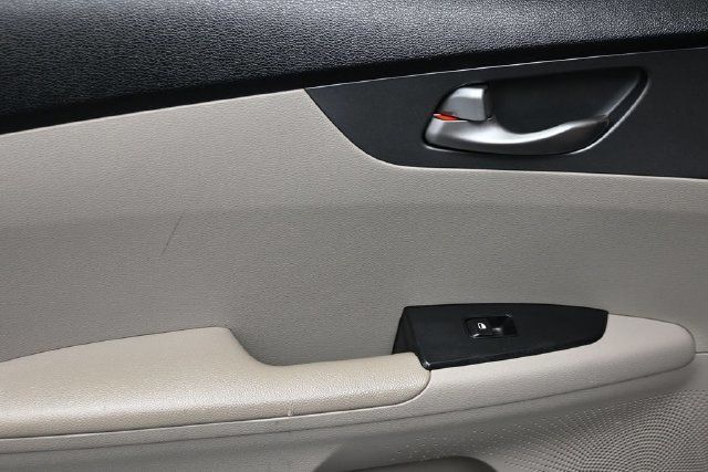 2019 Kia Forte LXS IVT - 23072215 - 7