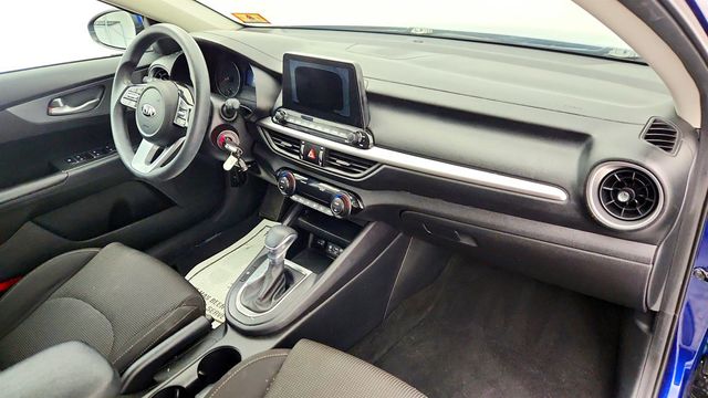 2019 Kia Forte LXS IVT - 23012271 - 23