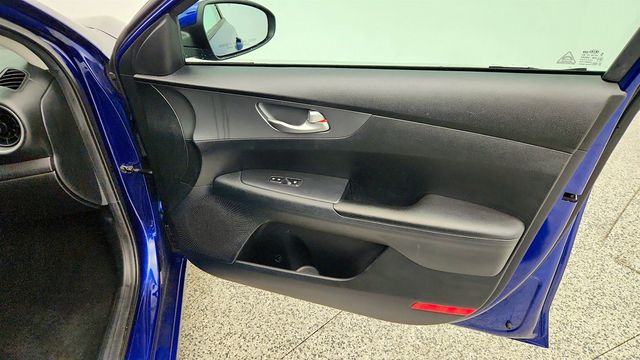 2019 Kia Forte LXS IVT - 23012271 - 24