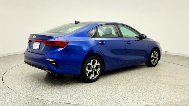 2019 Kia Forte LXS IVT - 23012271 - 4
