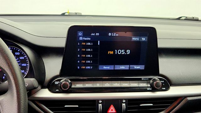 2019 Kia Forte LXS IVT - 23069932 - 17