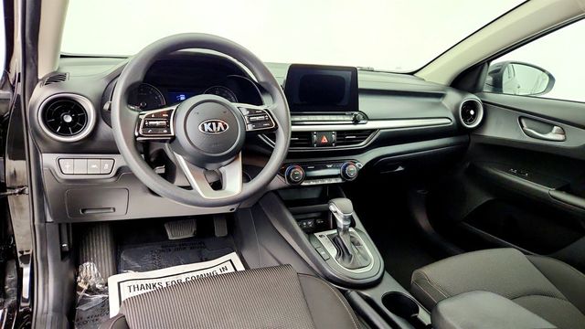 2019 Kia Forte LXS IVT - 23069932 - 29