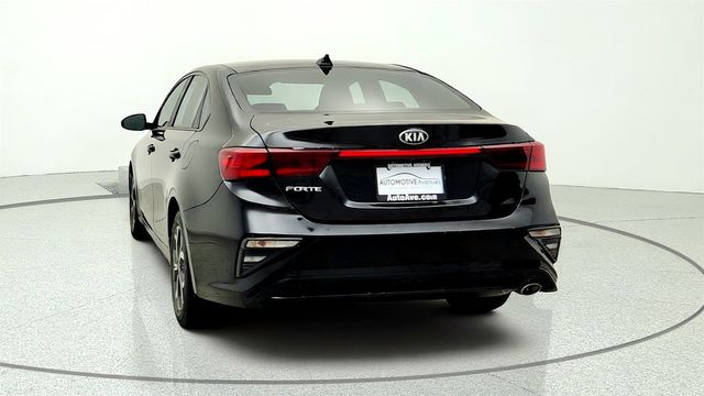 2019 Kia Forte LXS IVT - 23069932 - 5