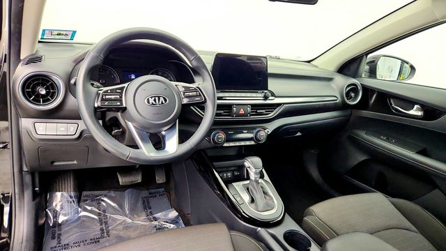 2019 Kia Forte S w/ Premium Package, Power Sunroof & LED Headlights - 23097882 - 12