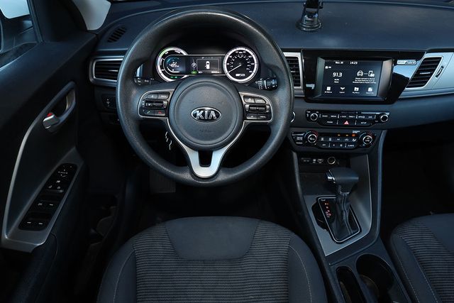 2019 KIA NIRO FE FWD - 22945162 - 17