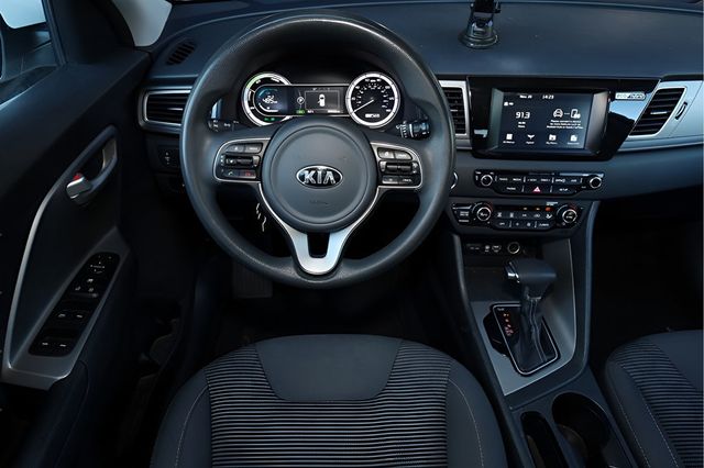 2019 KIA NIRO LX FWD - 22945162 - 17