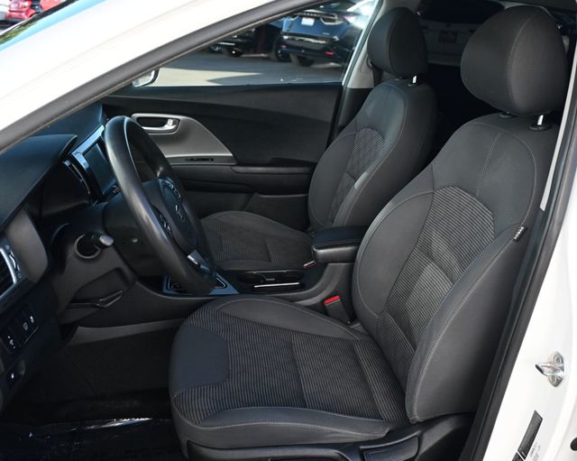 2019 Kia Niro LX FWD - 22969385 - 12