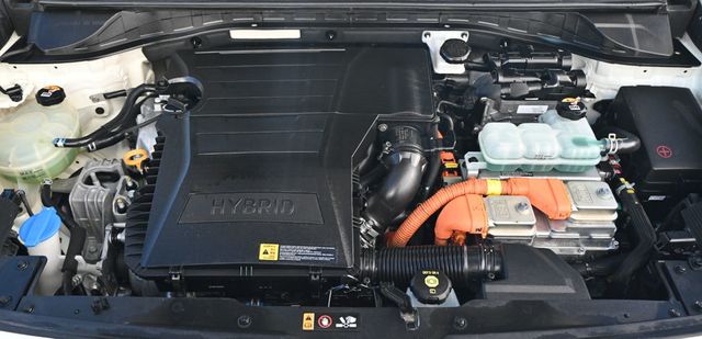 2019 Kia Niro LX FWD - 22969385 - 16