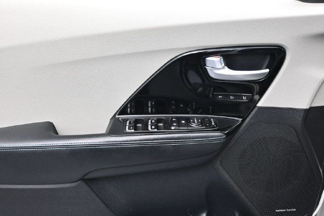 2019 Kia Niro Plug-In Hybrid EX Premium FWD - 23074172 - 6