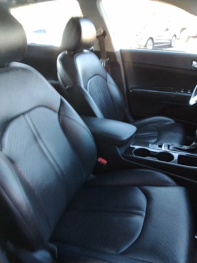 2019 Kia Optima EX DCT - 22984656 - 10