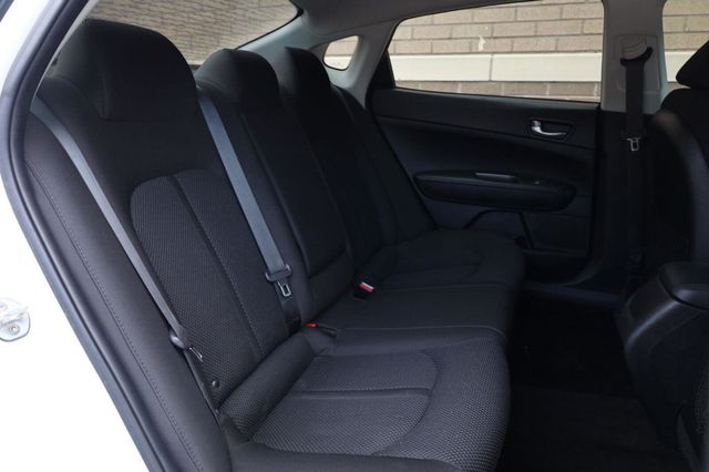 2019 Kia Optima LX - 23070707 - 23