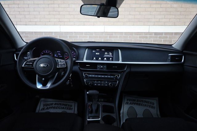 2019 Kia Optima LX - 23070707 - 28