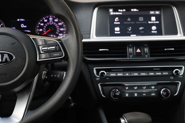 2019 Kia Optima LX - 23070707 - 31