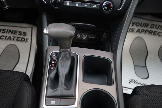 2019 Kia Optima LX - 23070707 - 40