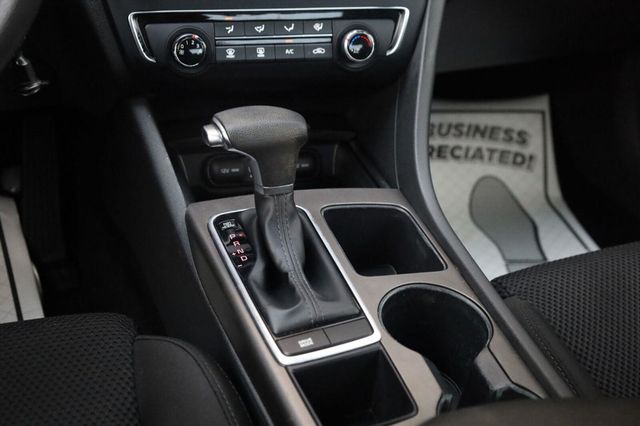 2019 Kia Optima LX - 23070707 - 41