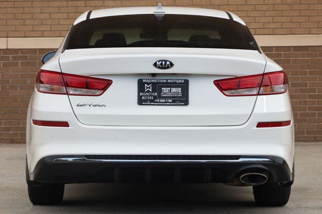 2019 Kia Optima LX - 23070707 - 8