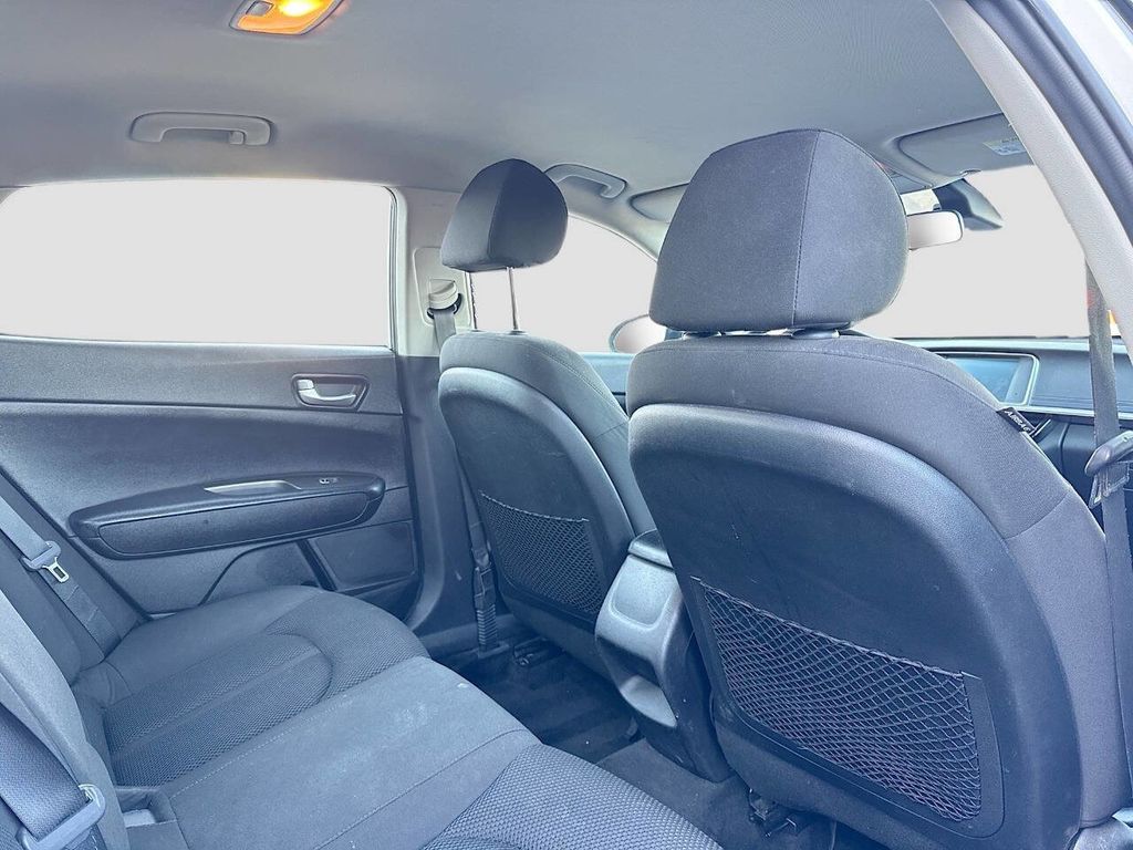 2019 Kia Optima LX 4dr Sedan - 22963910 - 14