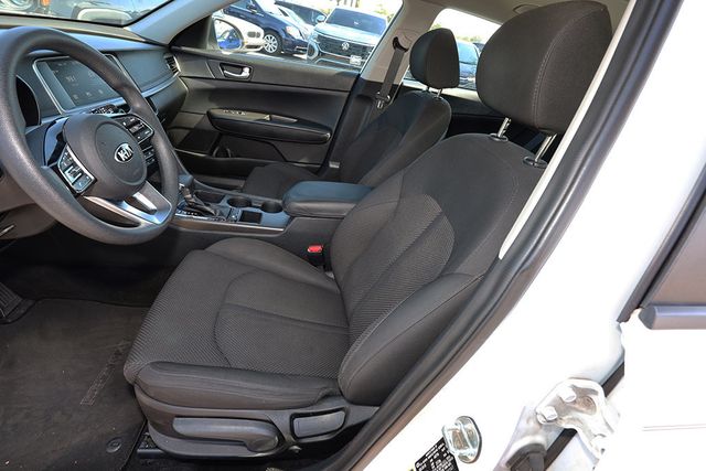 2019 KIA OPTIMA LX Automatic - 22940772 - 10