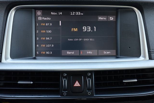 2019 KIA OPTIMA LX Automatic - 22940772 - 19