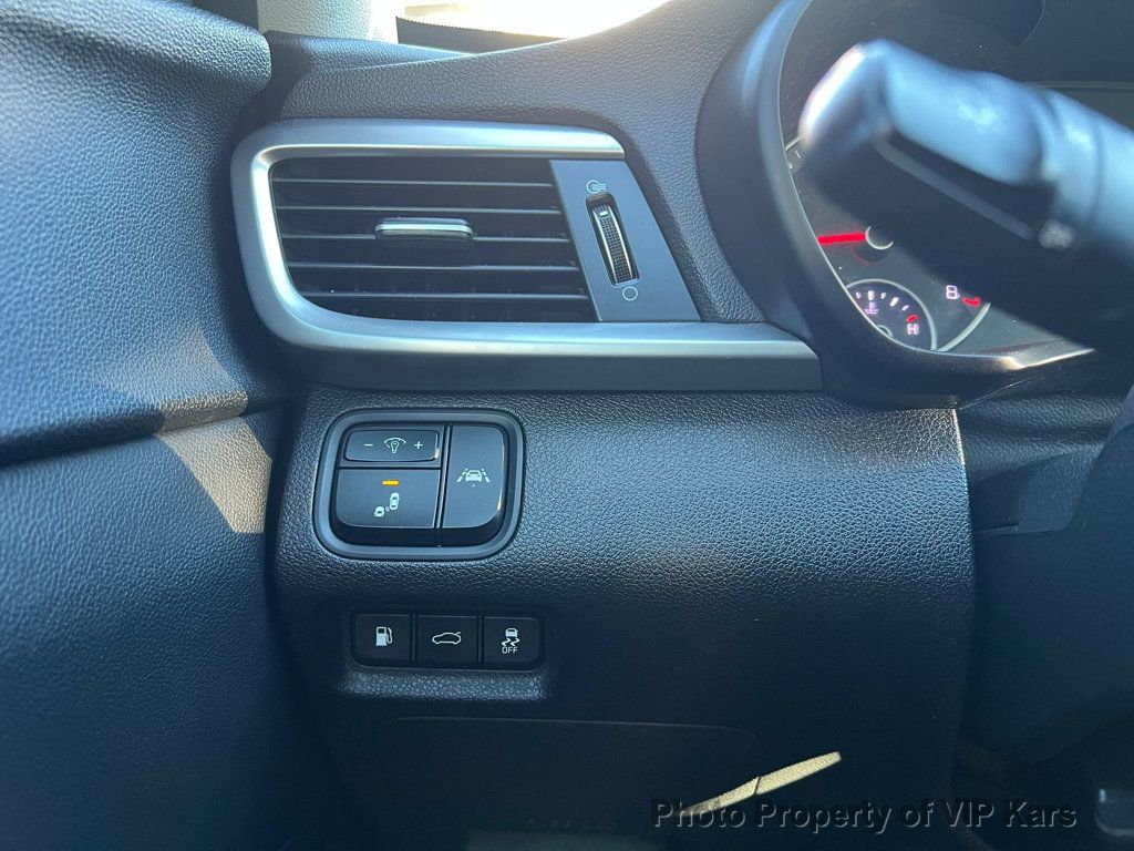 2019 Kia Optima LX Automatic - 22931947 - 8