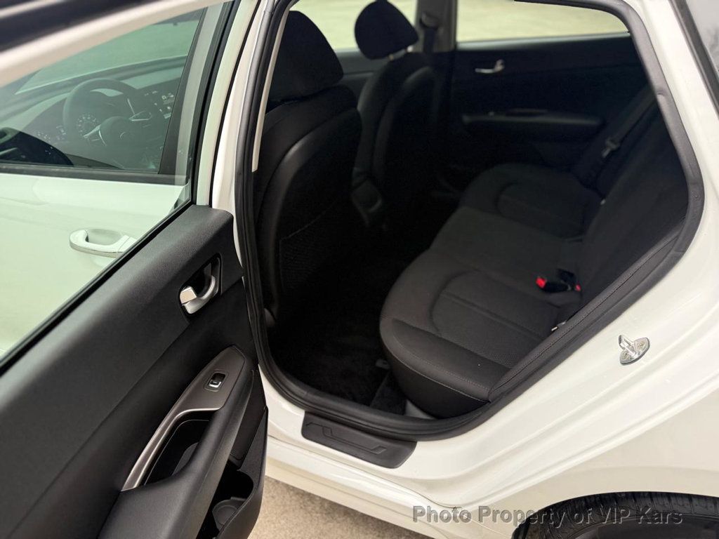 2019 Kia Optima LX Automatic - 22971700 - 14