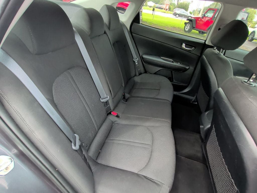 Kia Optima photo 21