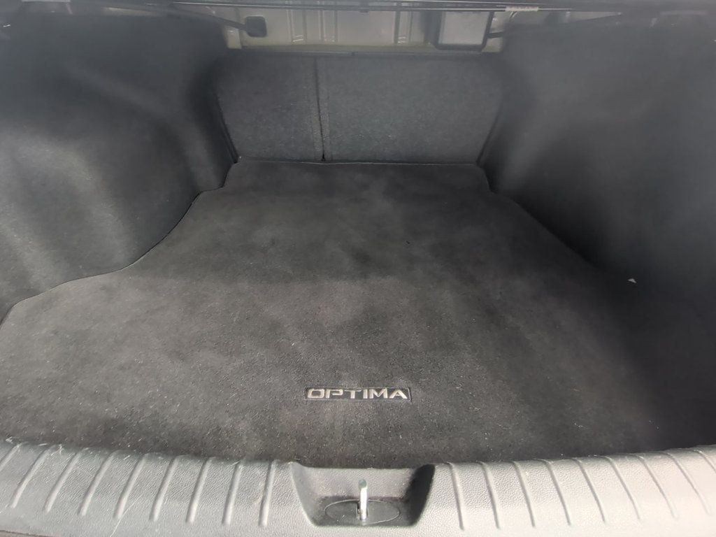 Kia Optima photo 22