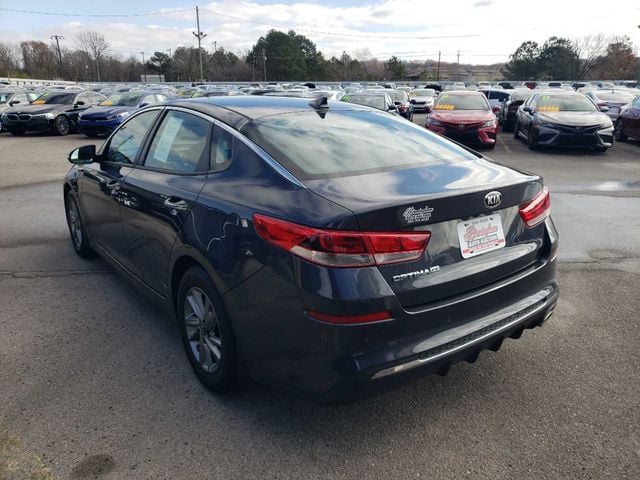 2019 Kia Optima LX photo 5