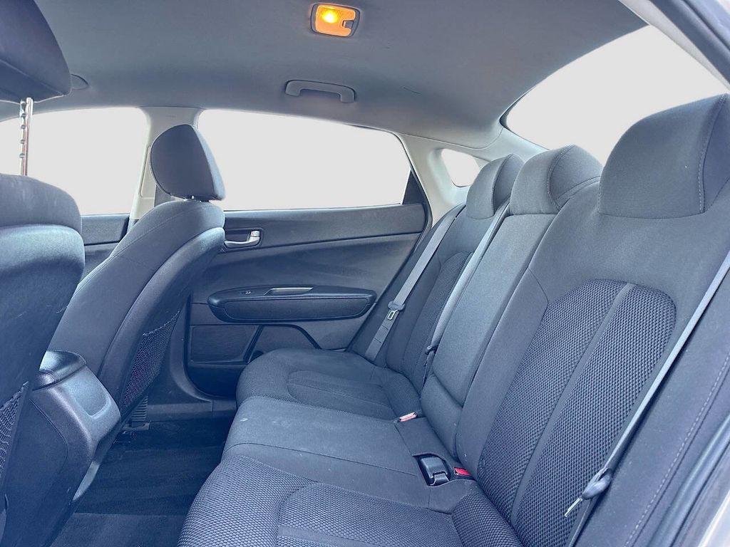 2019 Kia Optima LX Automatic - 22963910 - 12