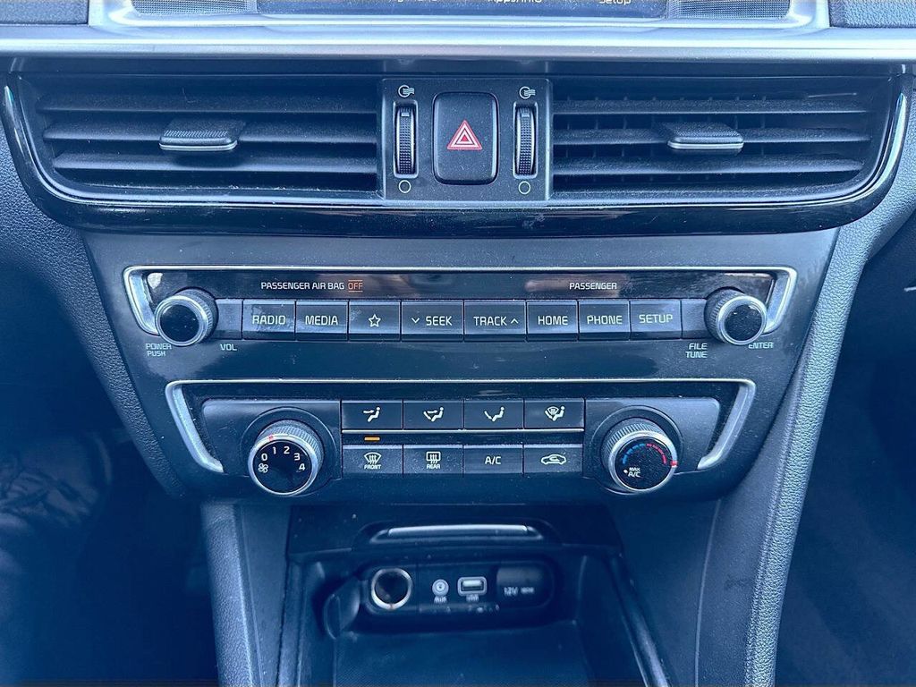 2019 Kia Optima LX Automatic - 22963910 - 20