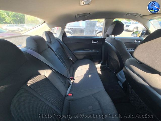 2019 Kia Optima S Automatic - 23049516 - 9
