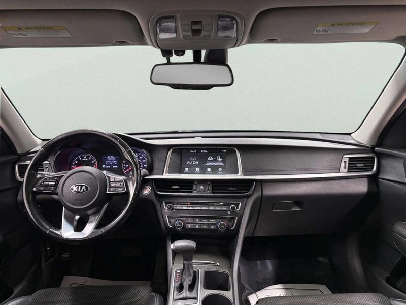 2019 Kia Optima S Automatic - 22959331 - 21
