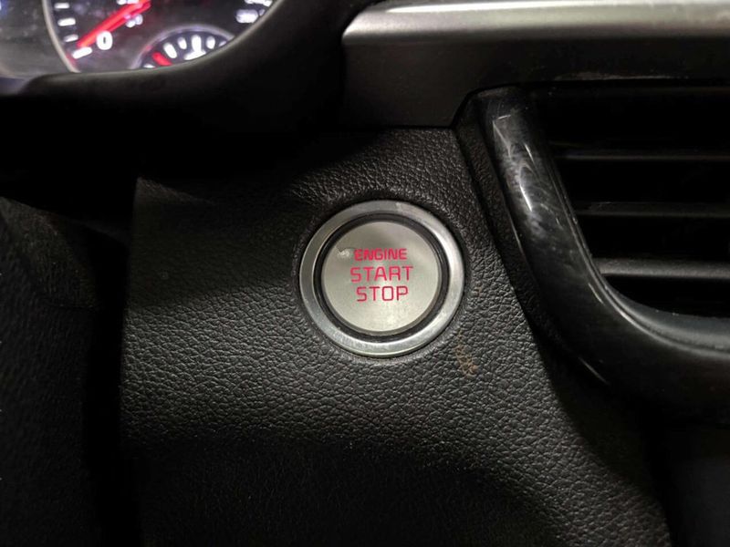 2019 Kia Optima S Automatic - 22959331 - 27