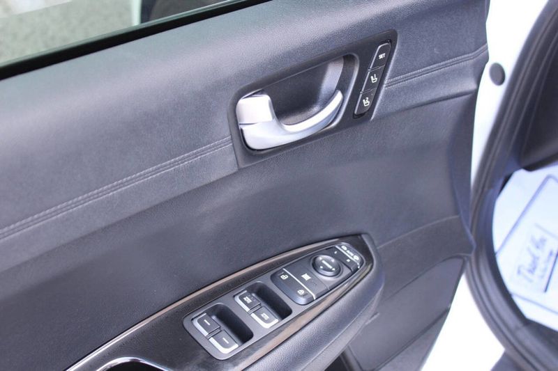 2019 Kia Optima SX Automatic - 22889872 - 9