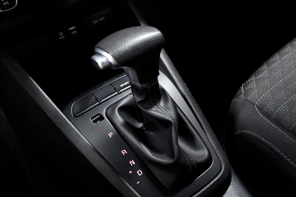 2019 Kia Rio S Automatic - 22565293 - 24