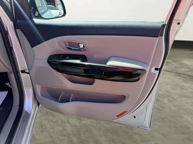 2019 Kia Sedona EX FWD - 23027920 - 33
