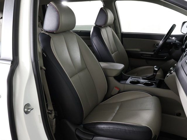 2019 Kia Sedona EX FWD - 23015526 - 28