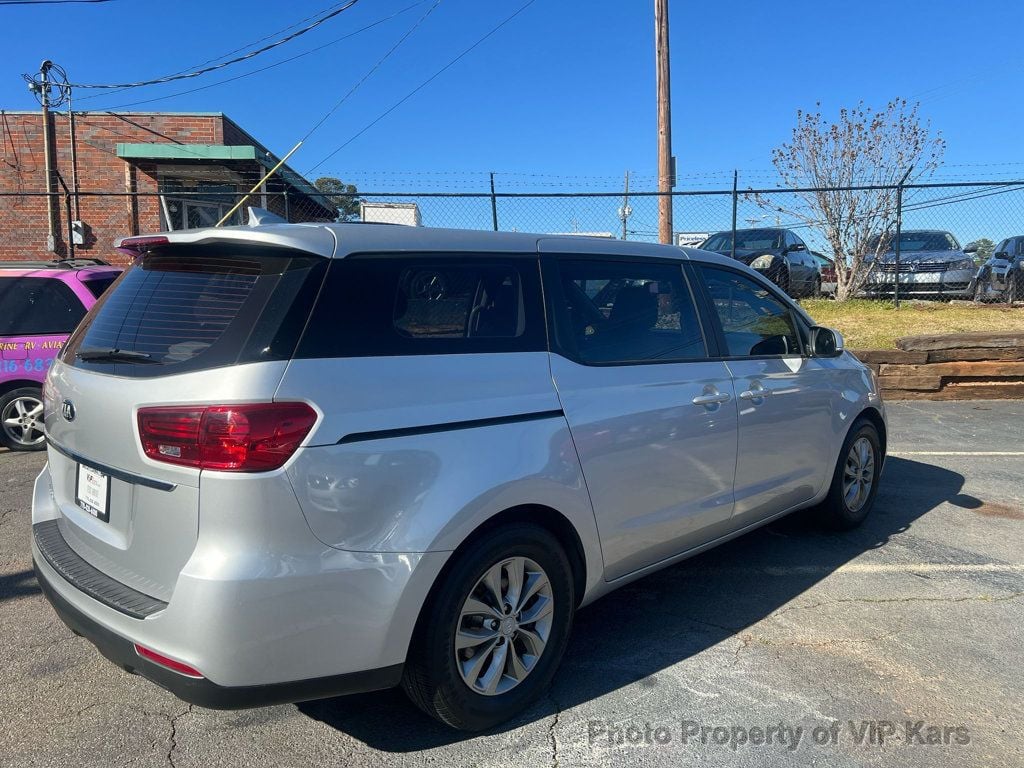 2019 Kia Sedona L FWD - 22789781 - 3