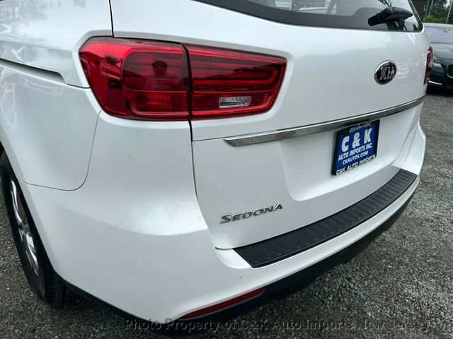 2019 Kia Sedona L FWD - 23032310 - 22