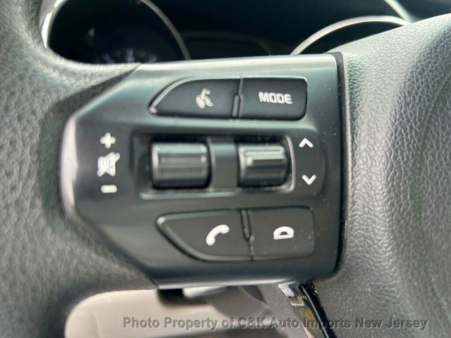 2019 Kia Sedona L FWD - 23032310 - 36