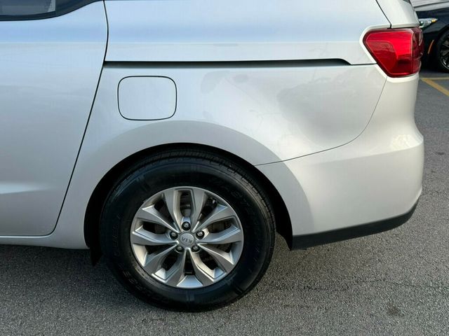2019 Kia Sedona L FWD - 23026284 - 40