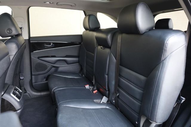 2019 Kia Sorento EX Sport - 23049948 - 17