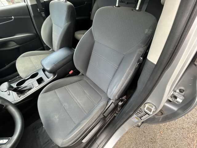 2019 Kia Sorento L FWD - 22984095 - 13