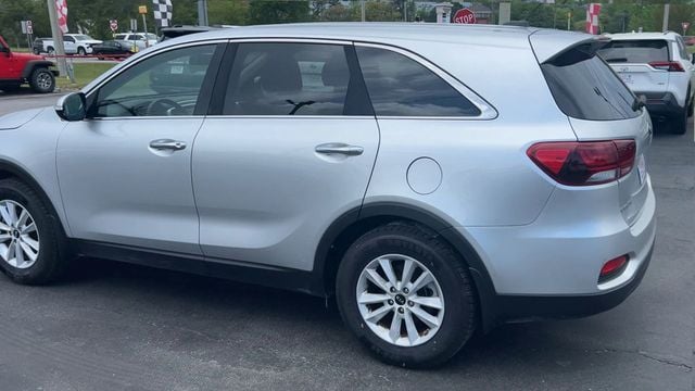 2019 Kia Sorento L FWD - 22984095 - 5